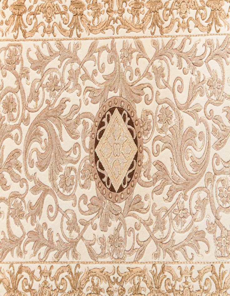 Detail image of 2' 8 x 9' 11 Darya Runner Rug