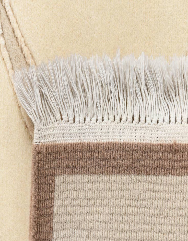 Detail image of 2' 9 x 9' 11 Darya Runner Rug