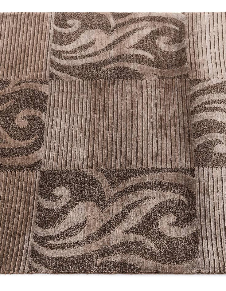 Detail image of 2' 6 x 10' Darya Runner Rug