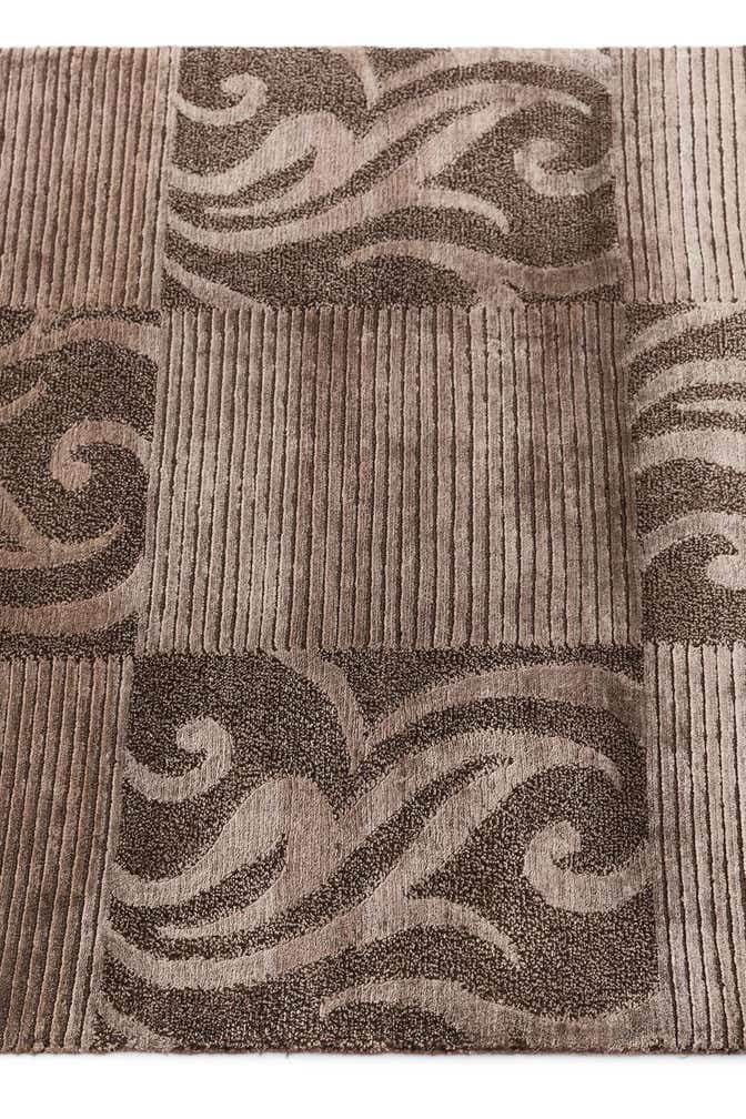 2' 6 x 10' Darya Runner Rug