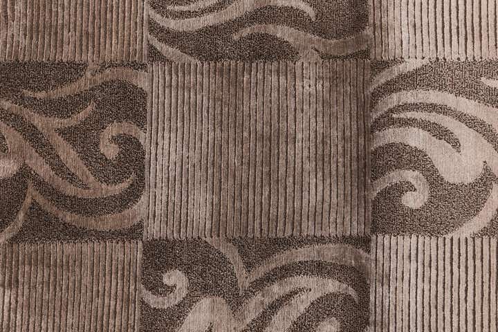 2' 6 x 10' Darya Runner Rug
