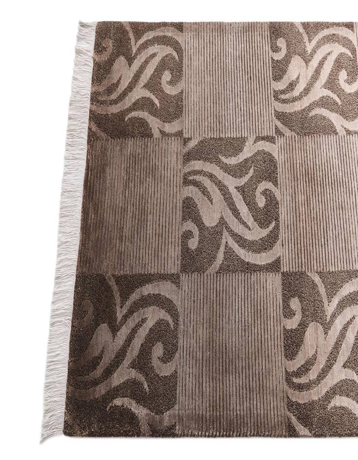 Detail image of 2' 9 x 10' 1 Darya Runner Rug