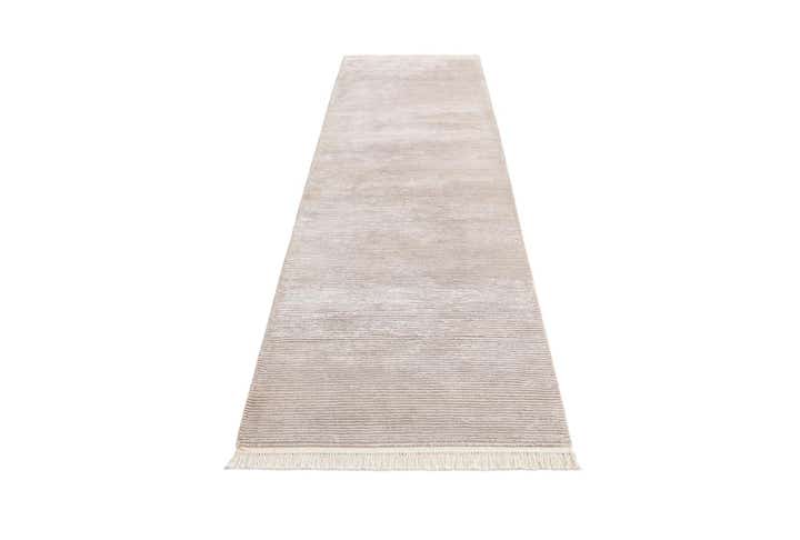 2' 7 x 9' 9 Darya Runner Rug