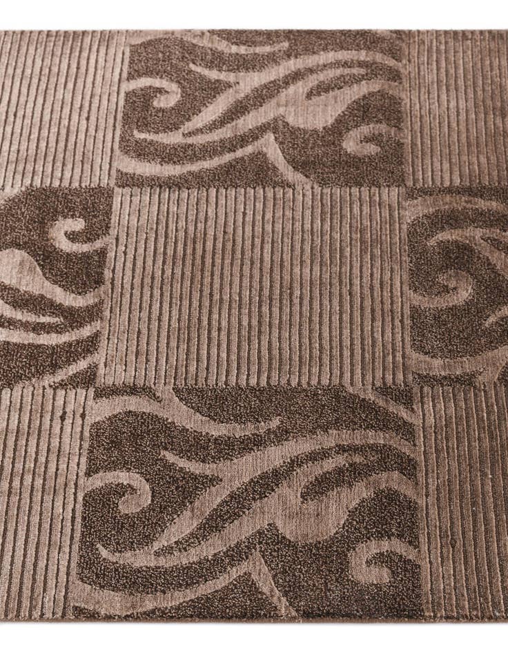 Detail image of 2' 7 x 13' Darya Runner Rug