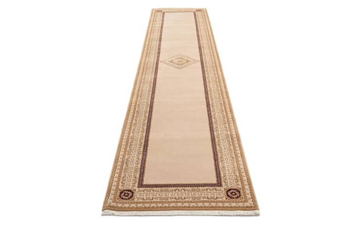 Detail image of 2' 8 x 13' 1 Darya Runner Rug
