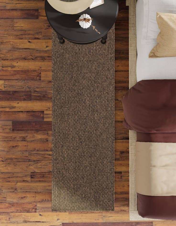 Detail image of 2' 2 x 5' 3 Dunes Runner Rug