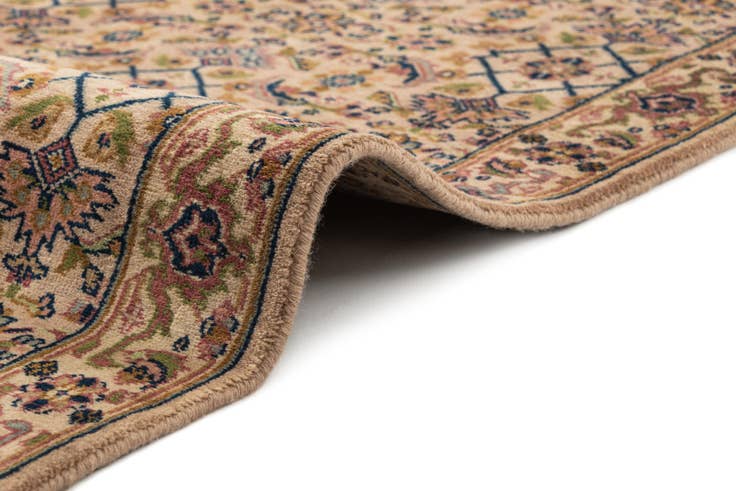 Detail image of 2' 9 x 12' 9 Hand Knotted Farahan Wool Runner Rug