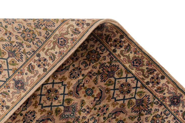 Detail image of 2' 9 x 12' 9 Hand Knotted Farahan Wool Runner Rug