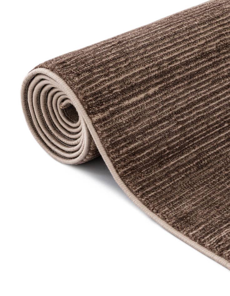 Detail image of 2' x 6' Finsbury Runner Rug