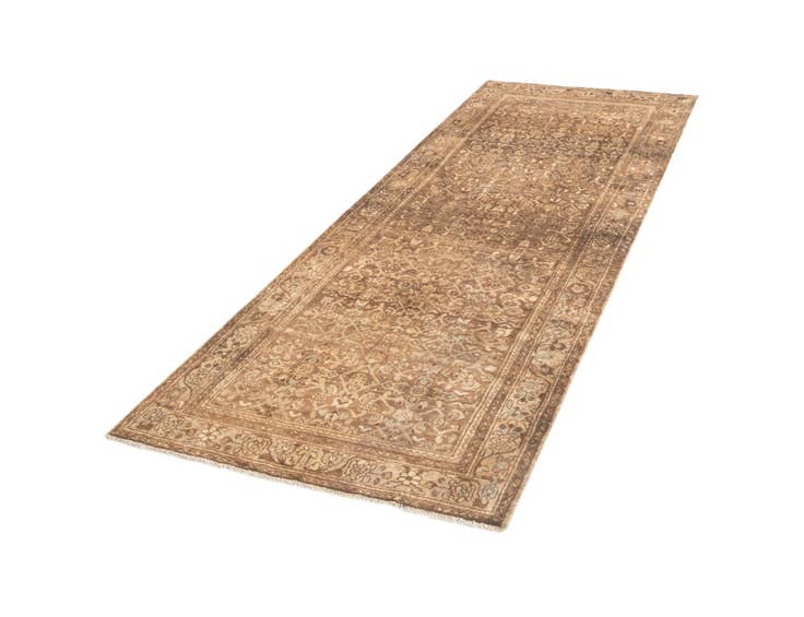 Detail image of 3' 8 x 10' Hamedan Runner Rug