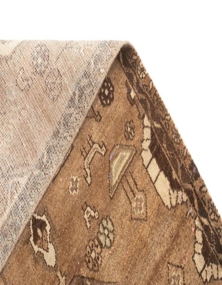 Detail image of 3' 3 x 9' 4 Hamedan Runner Rug