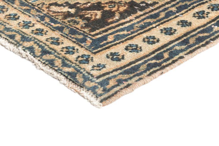 Detail image of 3' 2 x 10' Hamedan Runner Rug