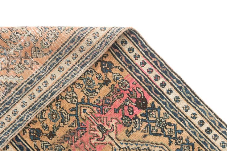 Detail image of 3' 2 x 10' Hamedan Runner Rug
