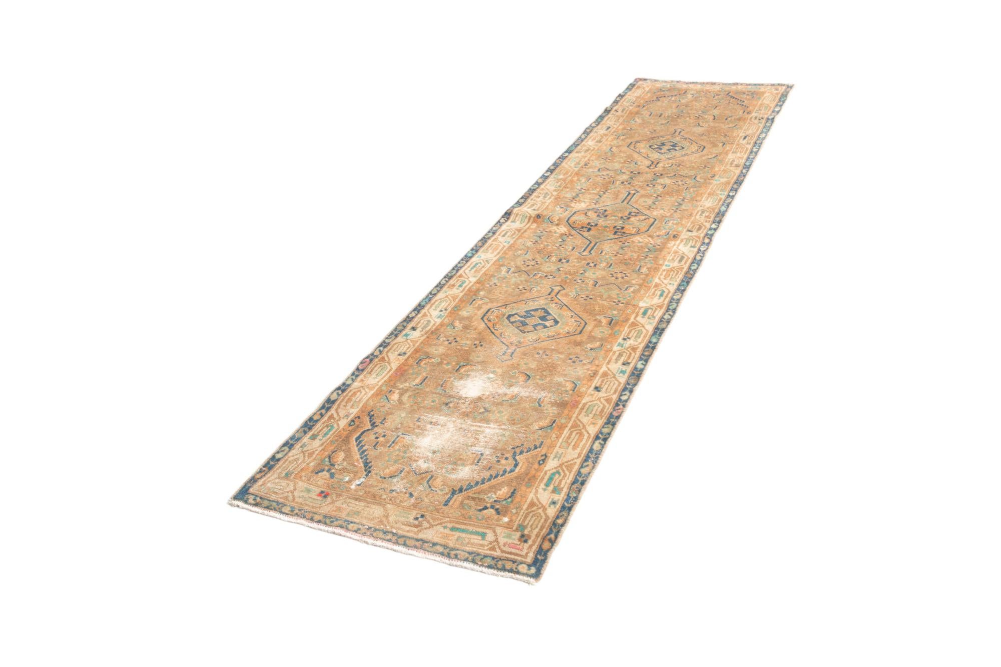 2' 6 x 10' 7 Hamedan Runner Rug