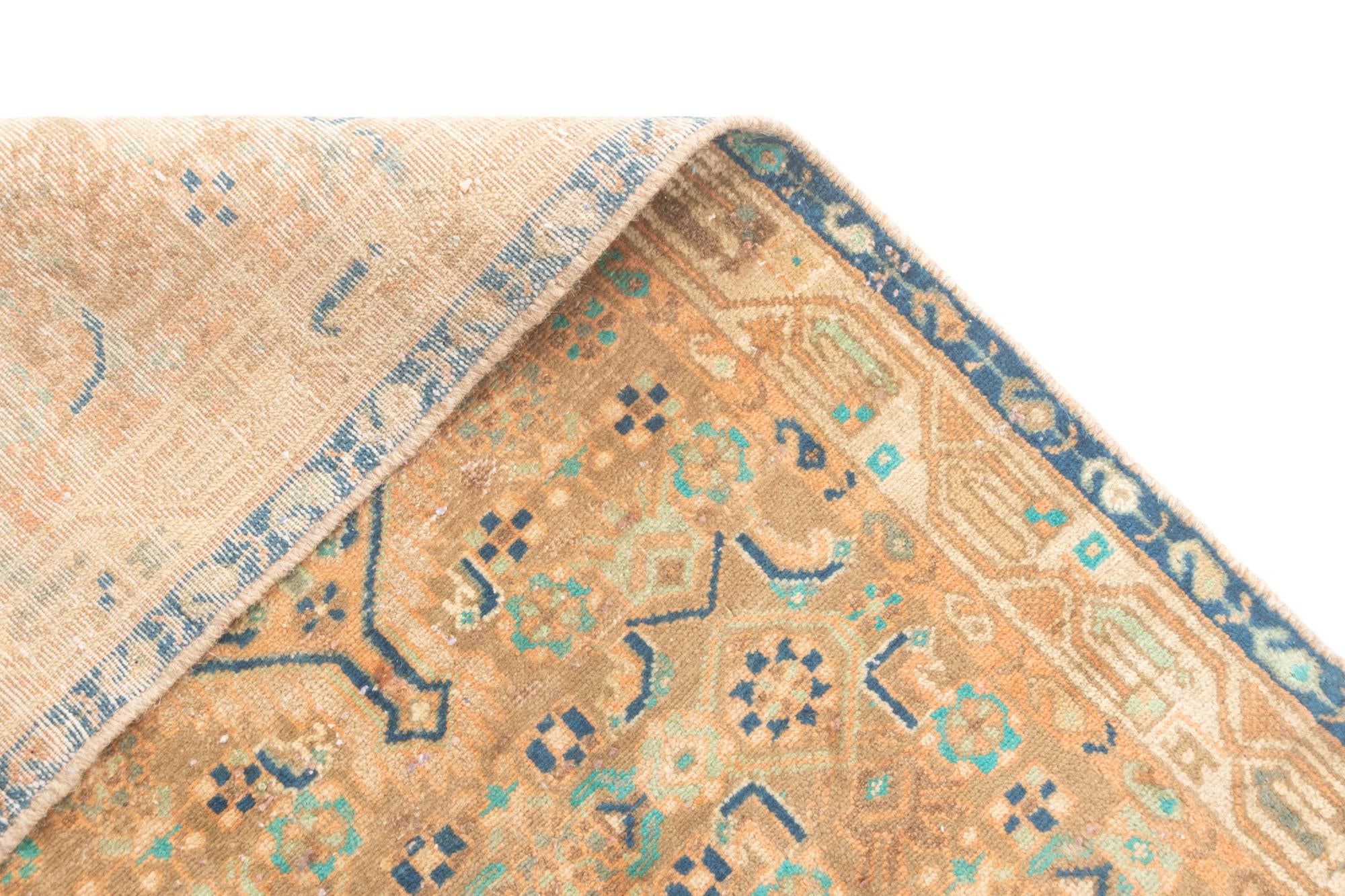 2' 6 x 10' 7 Hamedan Runner Rug
