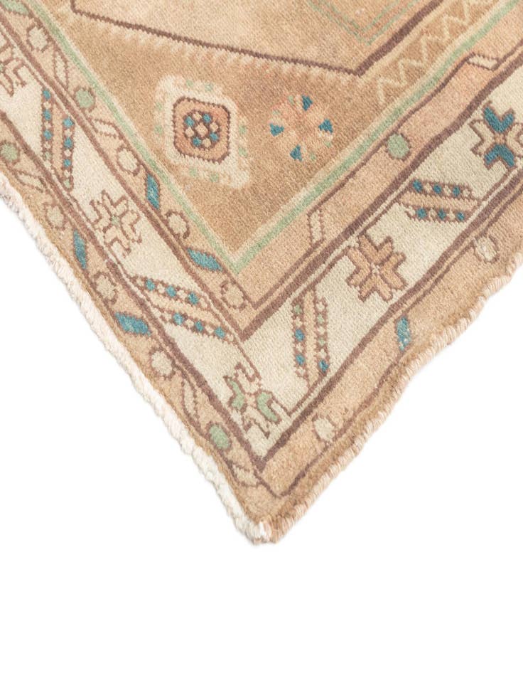Detail image of 2' 11 x 6' 9 Hamedan Runner Rug