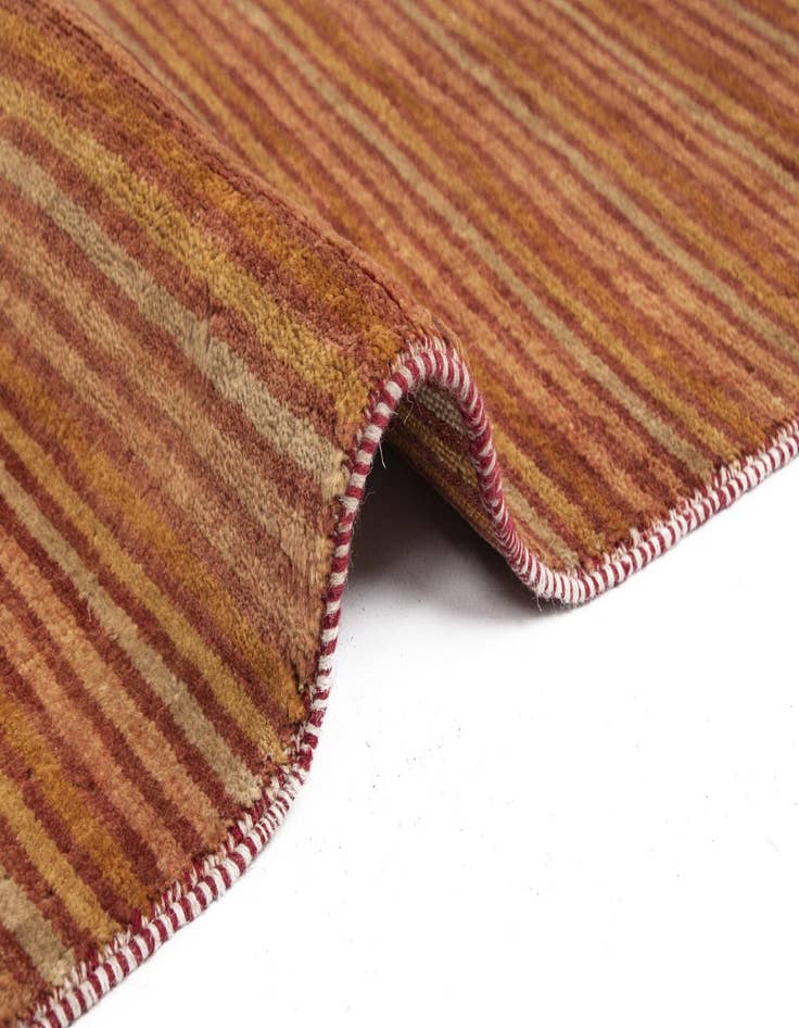 Detail image of 2' 7 x 8' Juma Wool Runner Rug