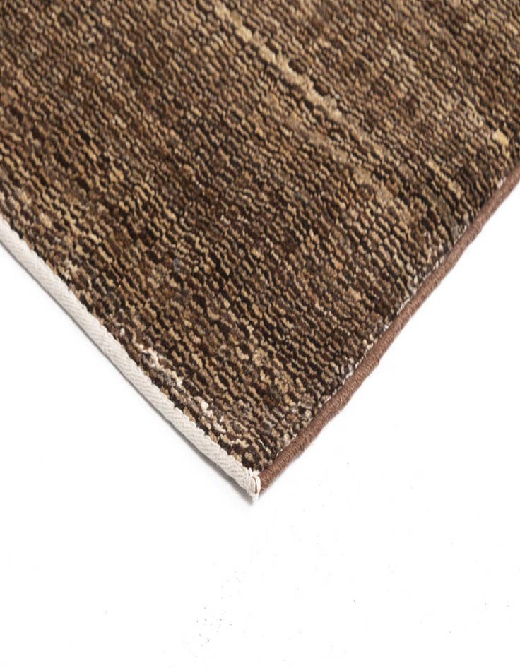 Detail image of 2' 7 x 10' Juma Wool Runner Rug