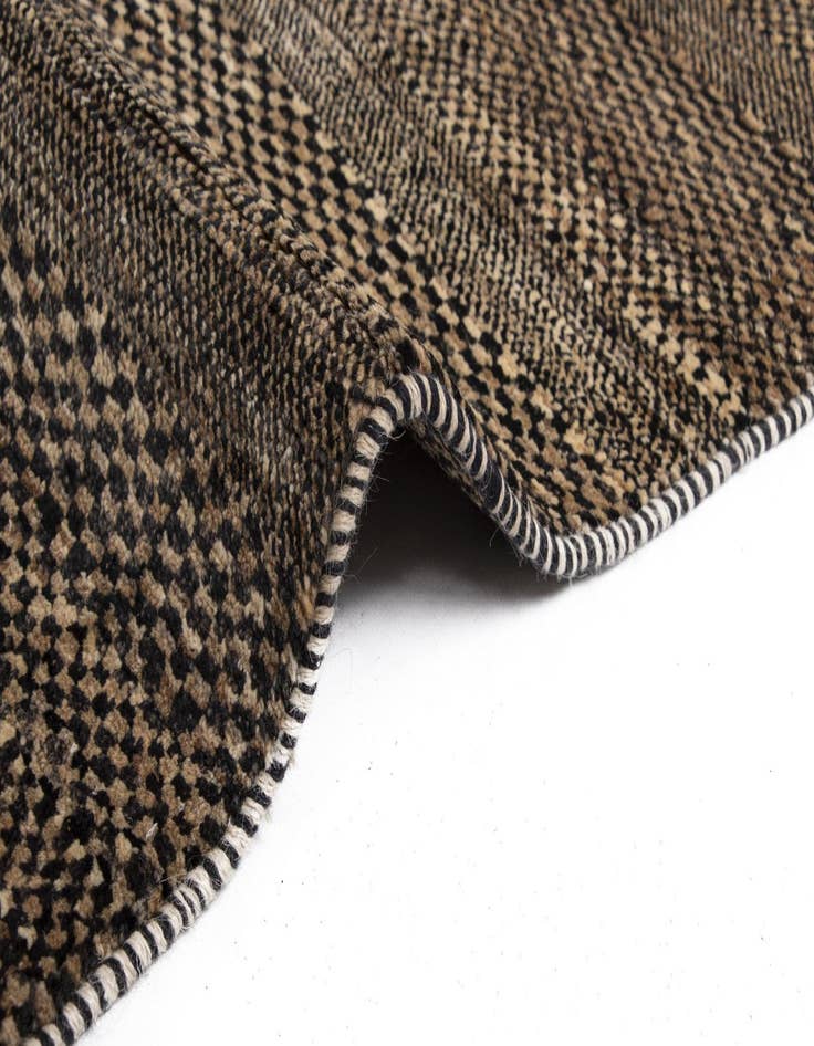 Detail image of 2' 7 x 10' 5 Juma Wool Runner Rug