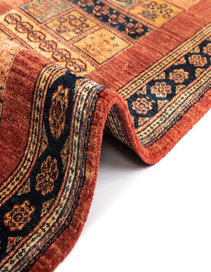 Detail image of 2' 9 x 6' 9 Kashkuli Wool Runner Rug