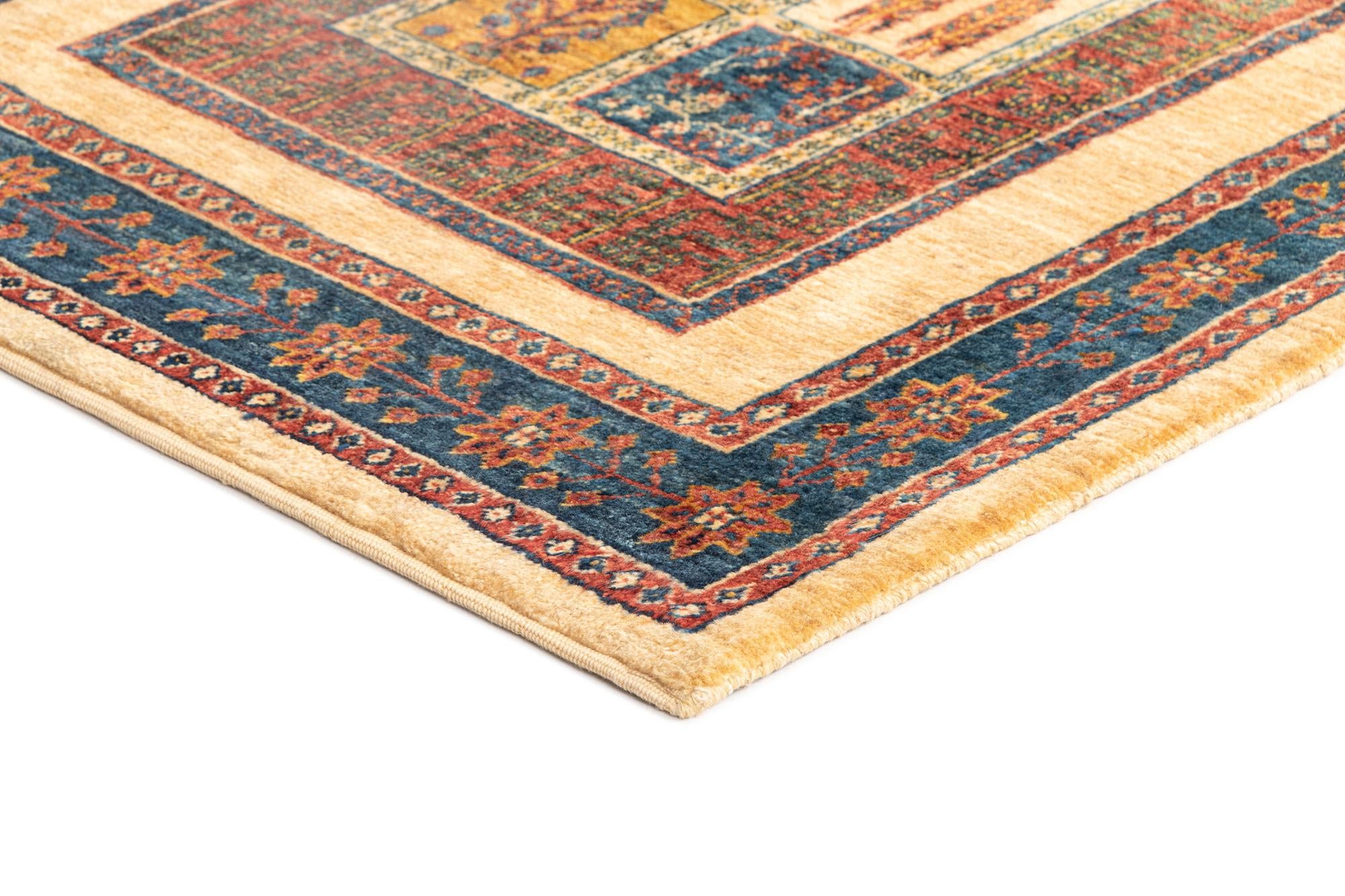 2' 9 x 6' 8 Kashkuli Wool Runner Rug