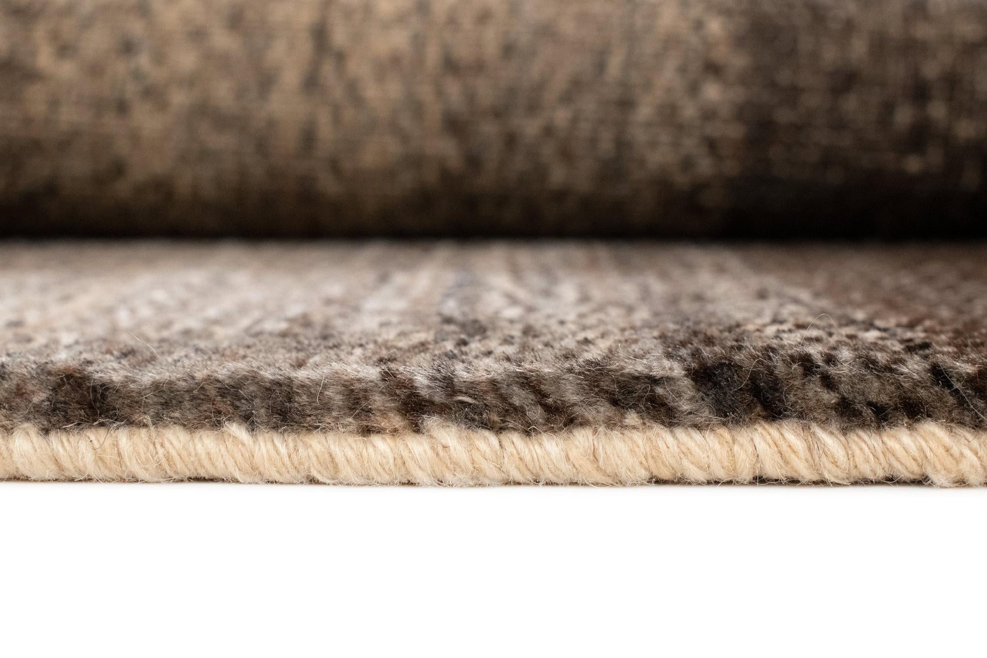 2' 11 x 6' 6 Hand Knotted Kashkuli Persian Runner Rug