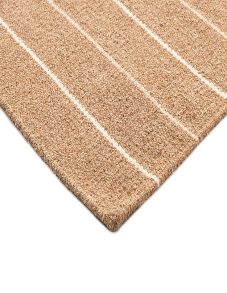 Detail image of 2' 4 x 4' 6 Hand Woven Kilim Dhurrie Wool Runner Rug