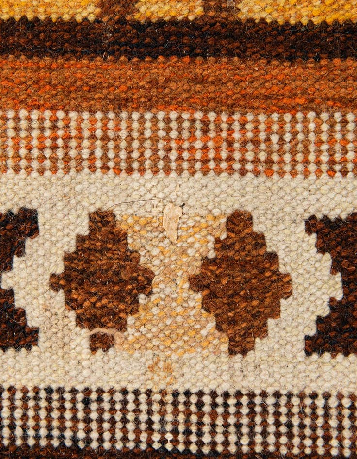 Detail image of 1' 11 x 3' 10  Hand Woven Kilim Wool Runner Rug