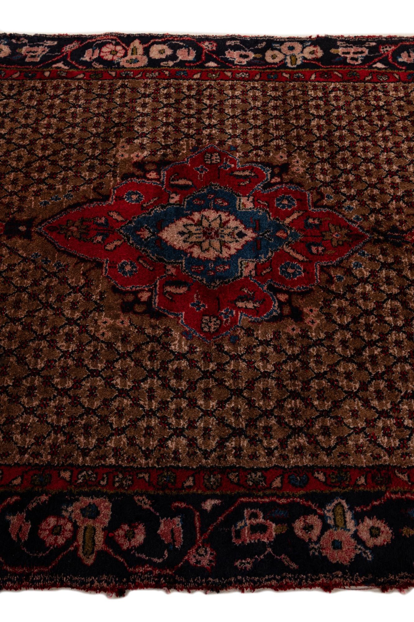 4' 7 x 9' 5 Hand Knotted Koliaei Persian Wool Runner Rug