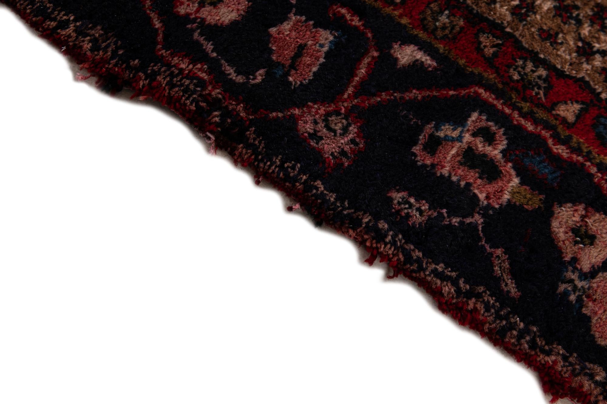 4' 7 x 9' 5 Hand Knotted Koliaei Persian Wool Runner Rug