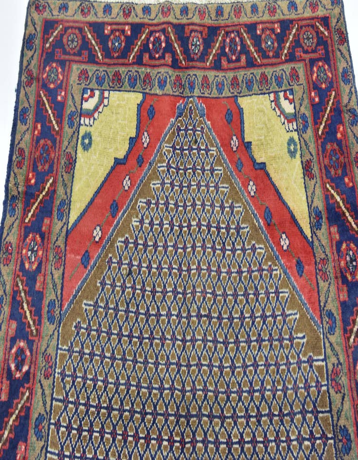 Detail image of 3' 5 x 9' 8  Hand Knotted Koliaei Persian Wool Runner Rug