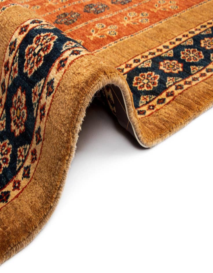 Detail image of 2' 8 x 6' 10 Luribaft Wool Runner Rug