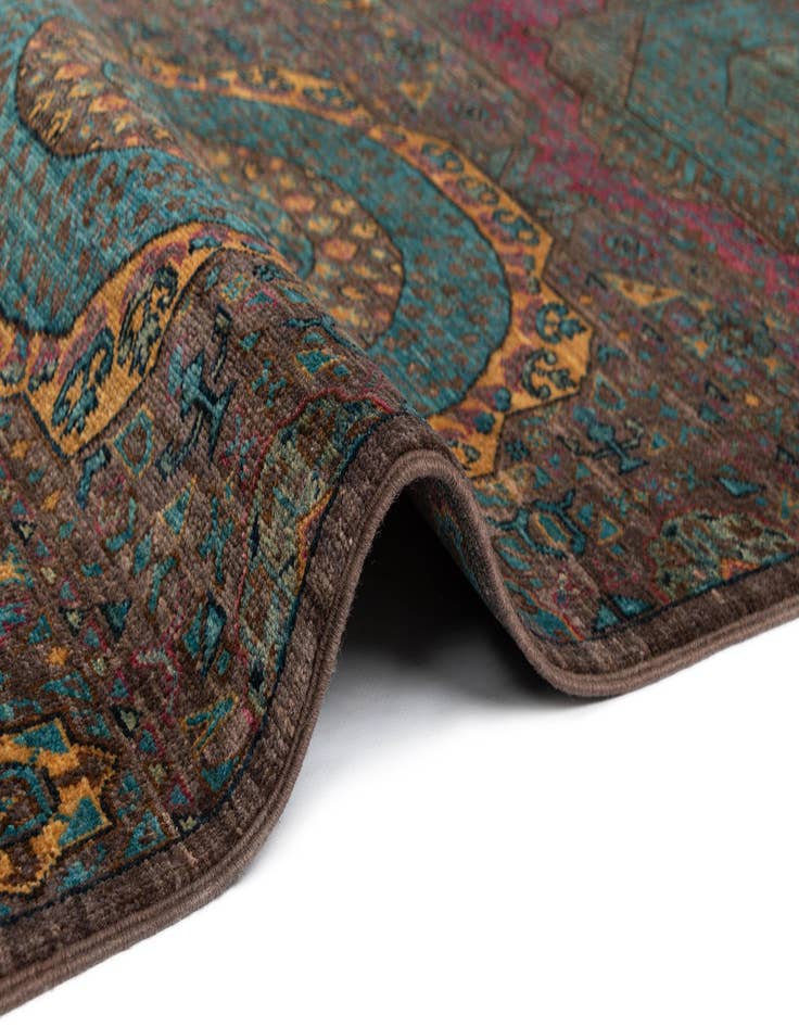 Detail image of 2' 7 x 10' 2 Mamluk Wool Runner Rug