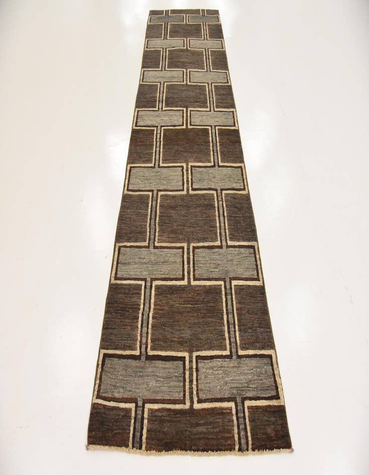 Detail image of 3' x 10' Hand Knotted Modern Ziegler Runner Rug