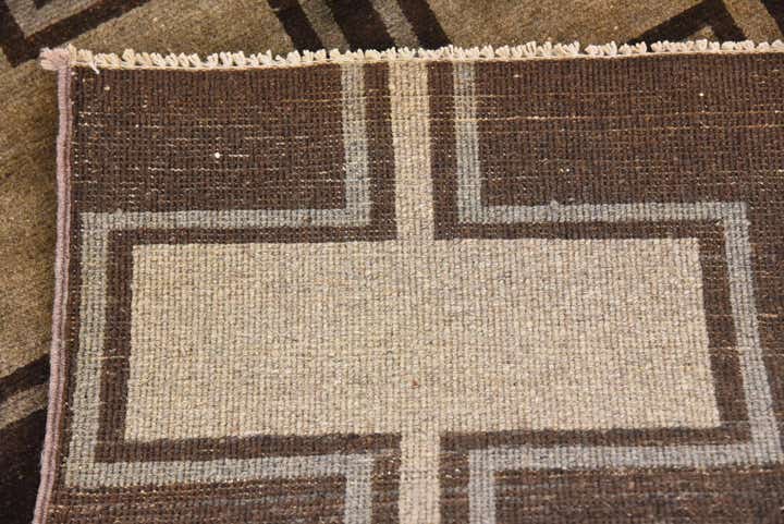 2' 8 x 10' Hand Knotted Modern Ziegler Runner Rug