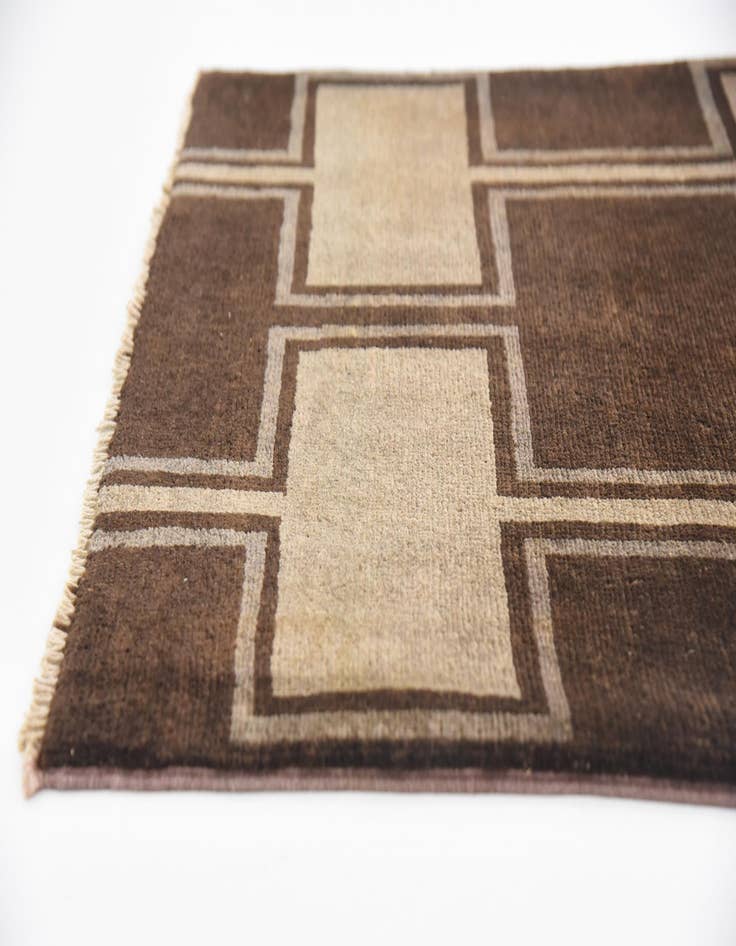 Detail image of 2' 8 x 10'  Hand Knotted Modern Ziegler Runner Rug