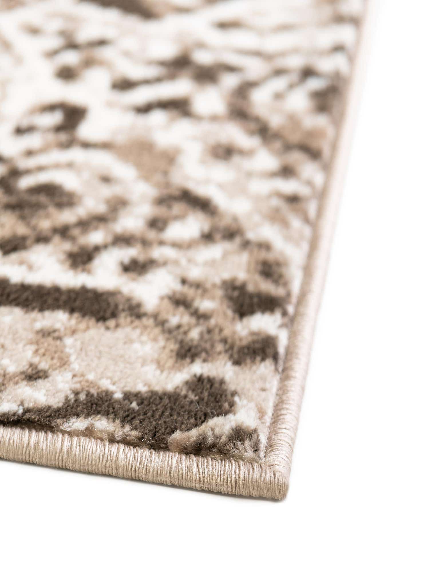 Detail image of 2' x 9' 10 Monaco Runner Rug