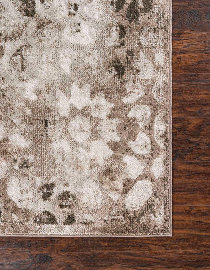 Detail image of 2' x 13' Monaco Runner Rug