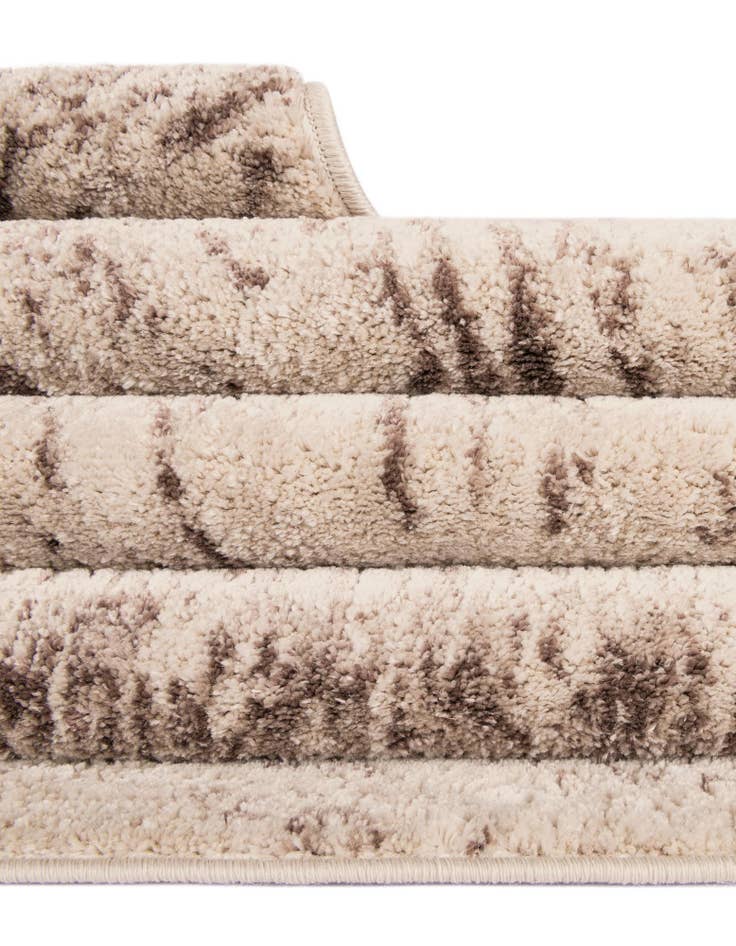 Detail image of 2' x 12' Oasis Runner Rug