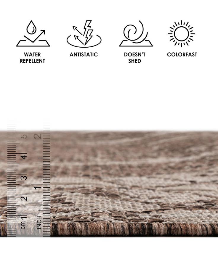 Detail image of 2' x 4' Easy-Clean Bohemian Indoor / Outdoor Runner Rug
