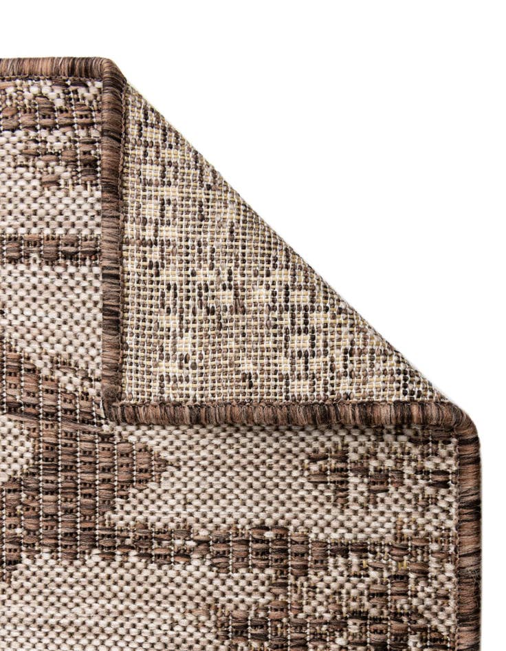 Detail image of 2' x 4' Easy-Clean Bohemian Indoor / Outdoor Runner Rug