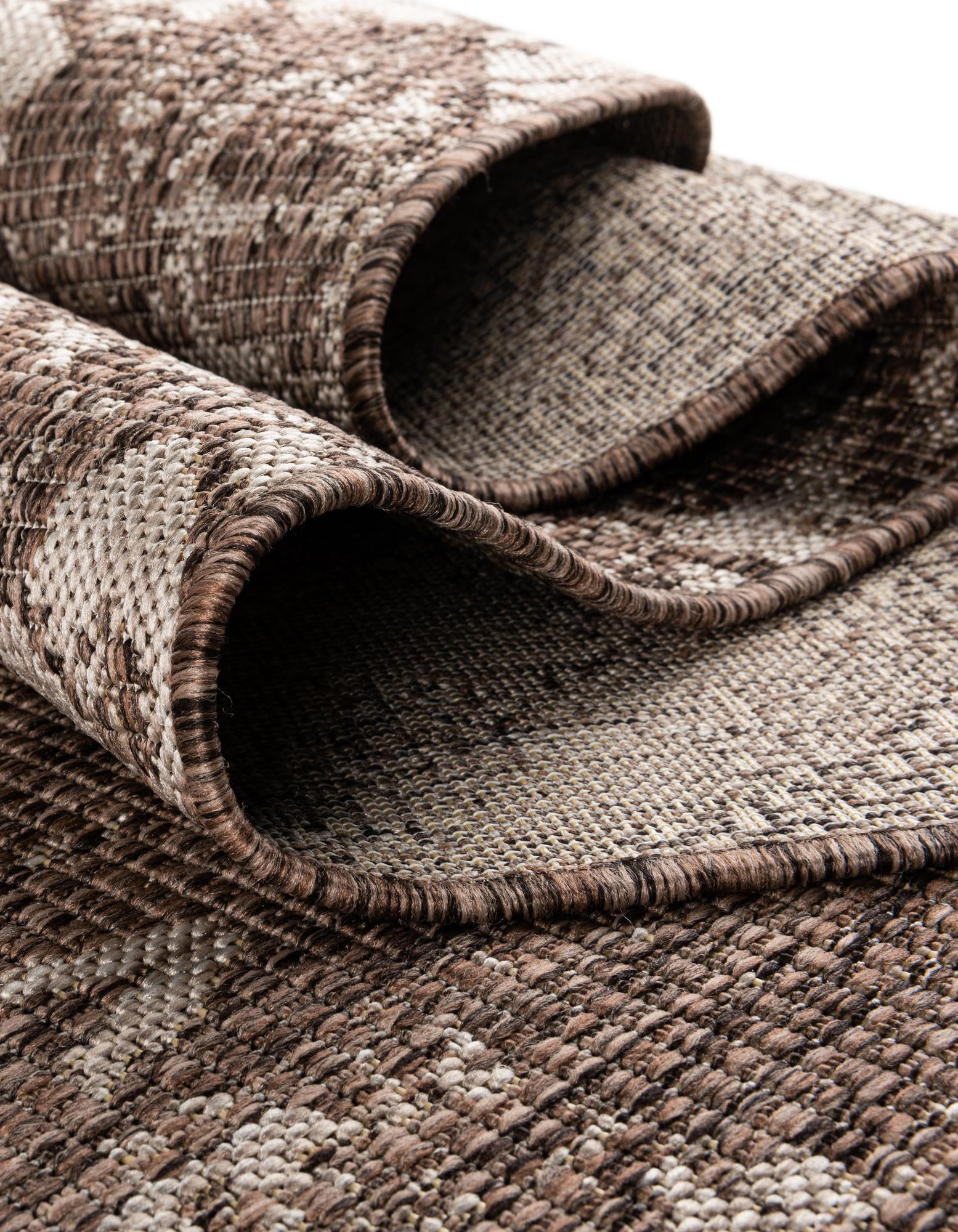 2' 7 x 12' Easy-Clean Bohemian Indoor / Outdoor Runner Rug