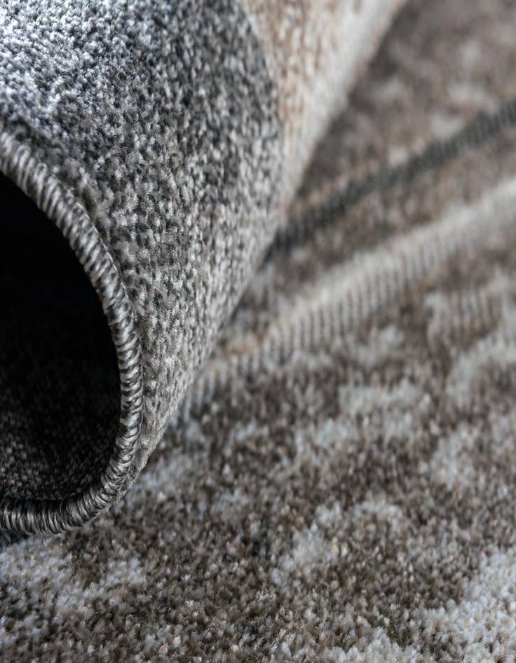 Detail image of 2' x 6'  Washable Border Indoor / Outdoor Runner Rug