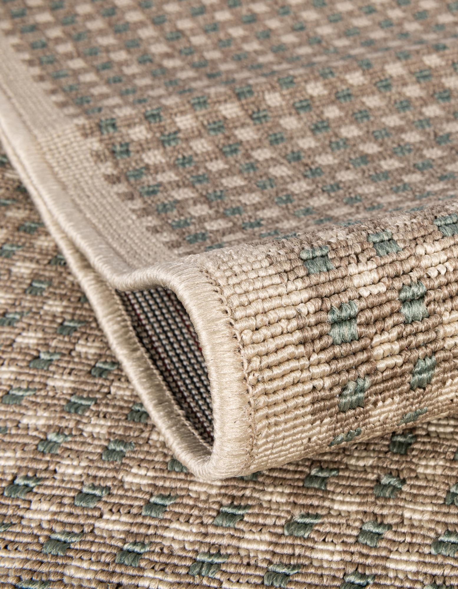 2' 7 x 12' Easy-Clean Border Indoor / Outdoor Runner Rug