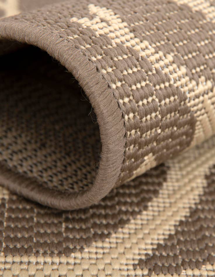 Detail image of 2' x 6' Easy-Clean Botanical Indoor / Outdoor Runner Rug