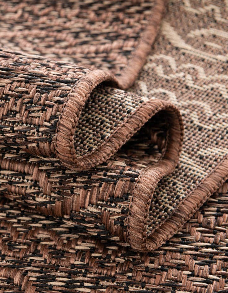 Detail image of 2' 2 x 6'  Washable Modern Indoor / Outdoor Runner Rug