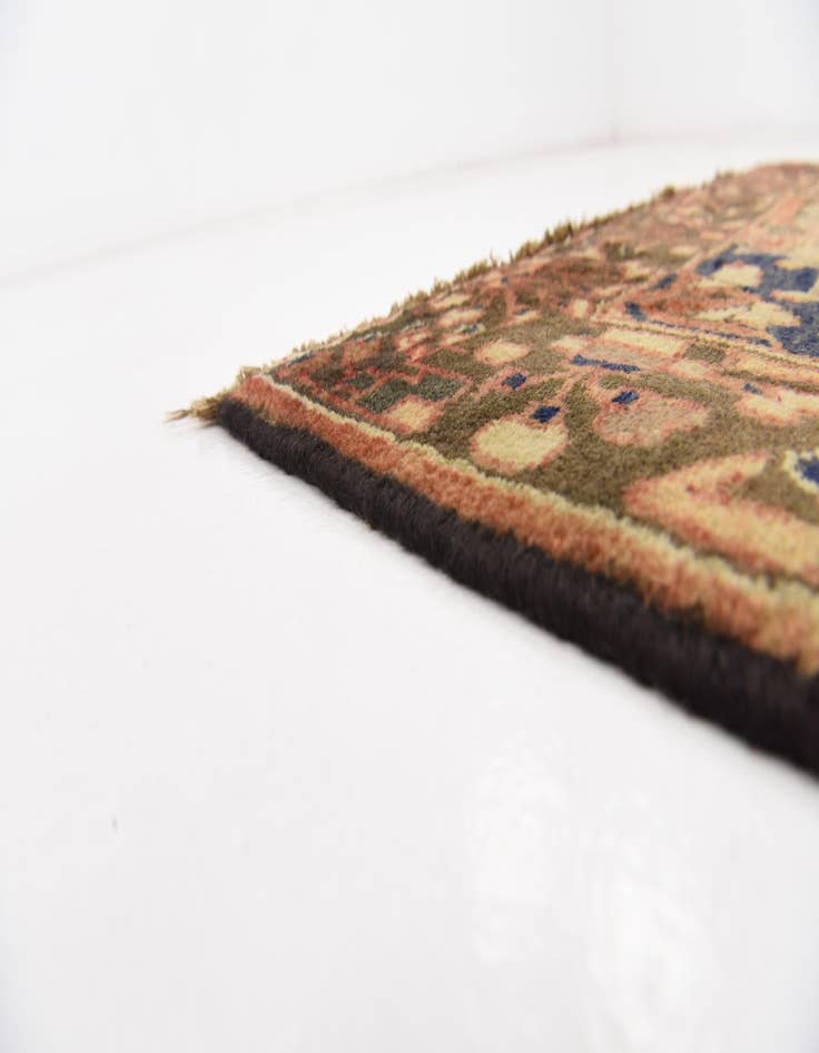 Detail image of 3' 5 x 9' 6  Hand Knotted Saveh Persian Wool Runner Rug