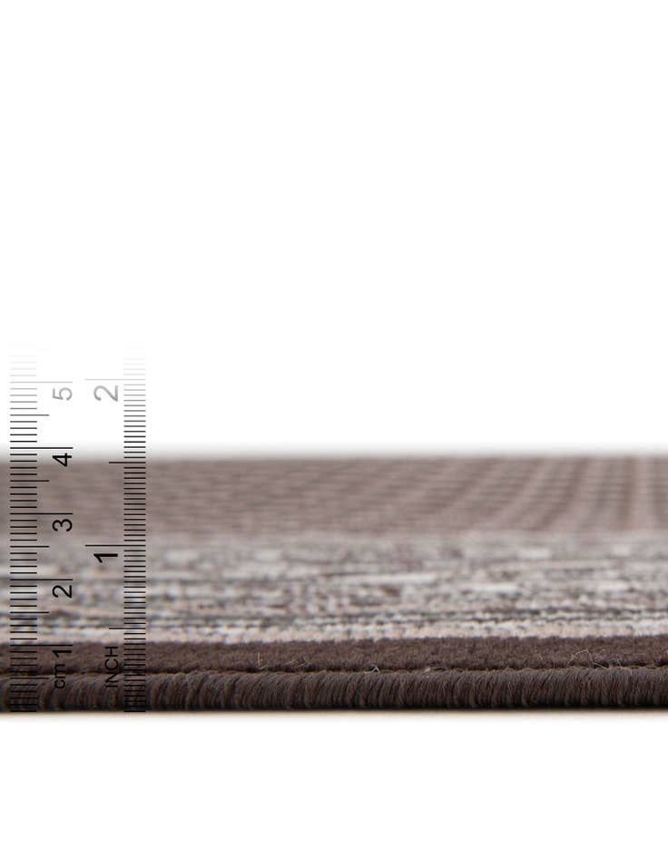 Detail image of 2' 9 x 9' 10 SoHo Runner Rug