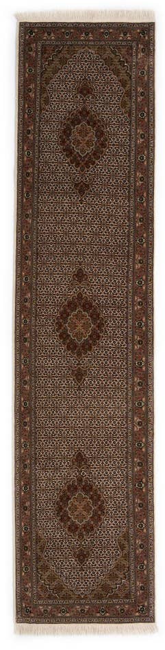 Detail image of 2' 9 x 11' 8 Tabriz Mahi Runner Rug