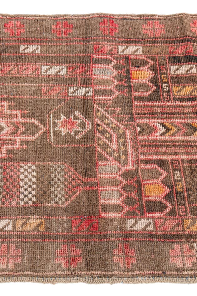 Detail image of 2' 3 x 4' 5 Hand Knotted Ultra Vintage Persian Wool Runner Rug